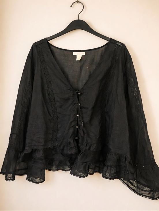 torrid Tops - Black Lace Trim Women's Top
